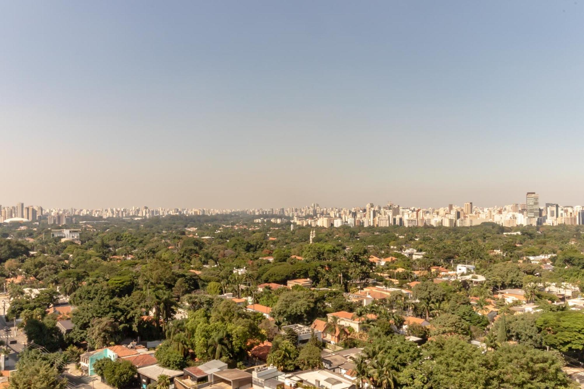 Apartamento Charme Pinheiros E Jardins Com Piscina, Cama Queen *